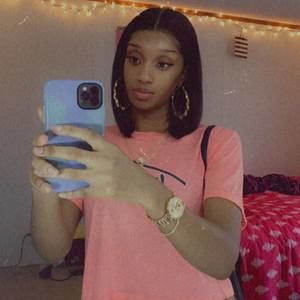 Meet your Posher, Tashonna